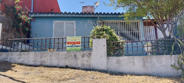 Av. Belgrano al 200, Barrio Centro de esta Localidad. Agua de Oro.  Cordoba 